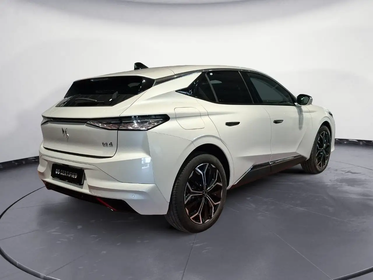DS Automobiles DS 4 2025