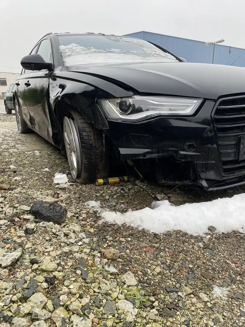 Audi A6 Avant 2.0 TDI ultra Schwarz - 2