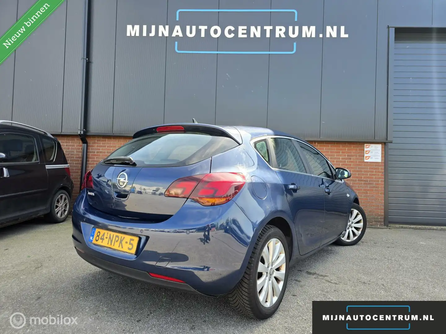 Opel Astra 1.4 Cosmo / NAP / NAVI / CLIMA / APK Blauw - 2