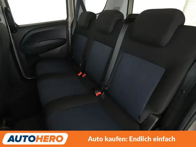 Opel Combo view 14