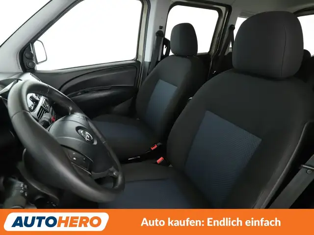 Opel Combo view 10
