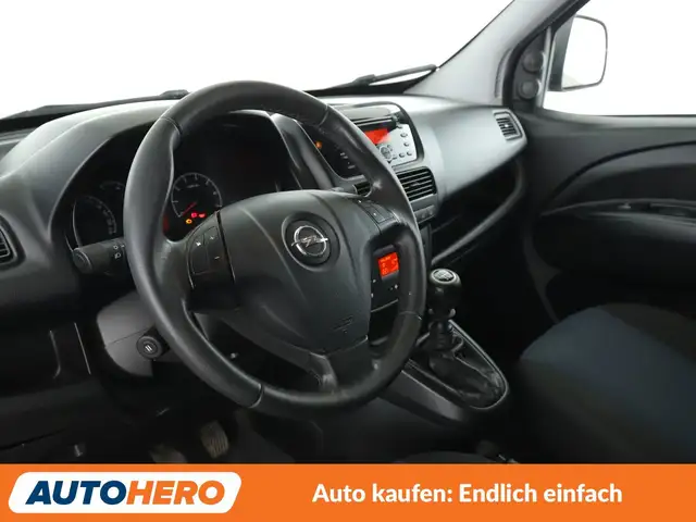 Opel Combo view 11