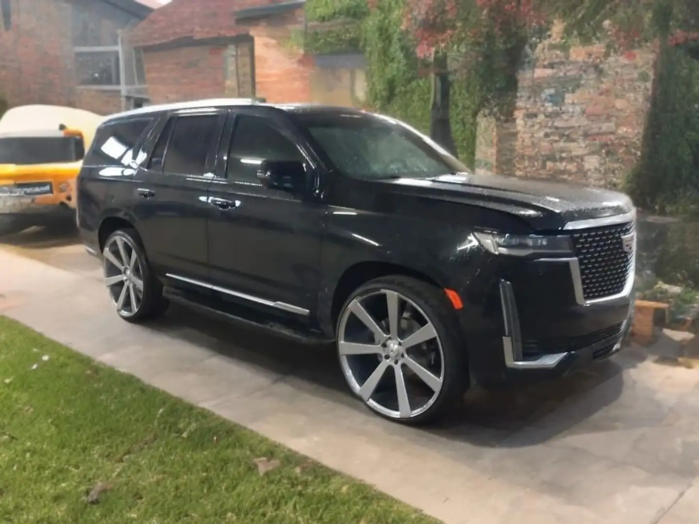 Cadillac Escalade LUXURY 6.2L 4X4/ACC/360°/Digitalcockpit Siyah - 1