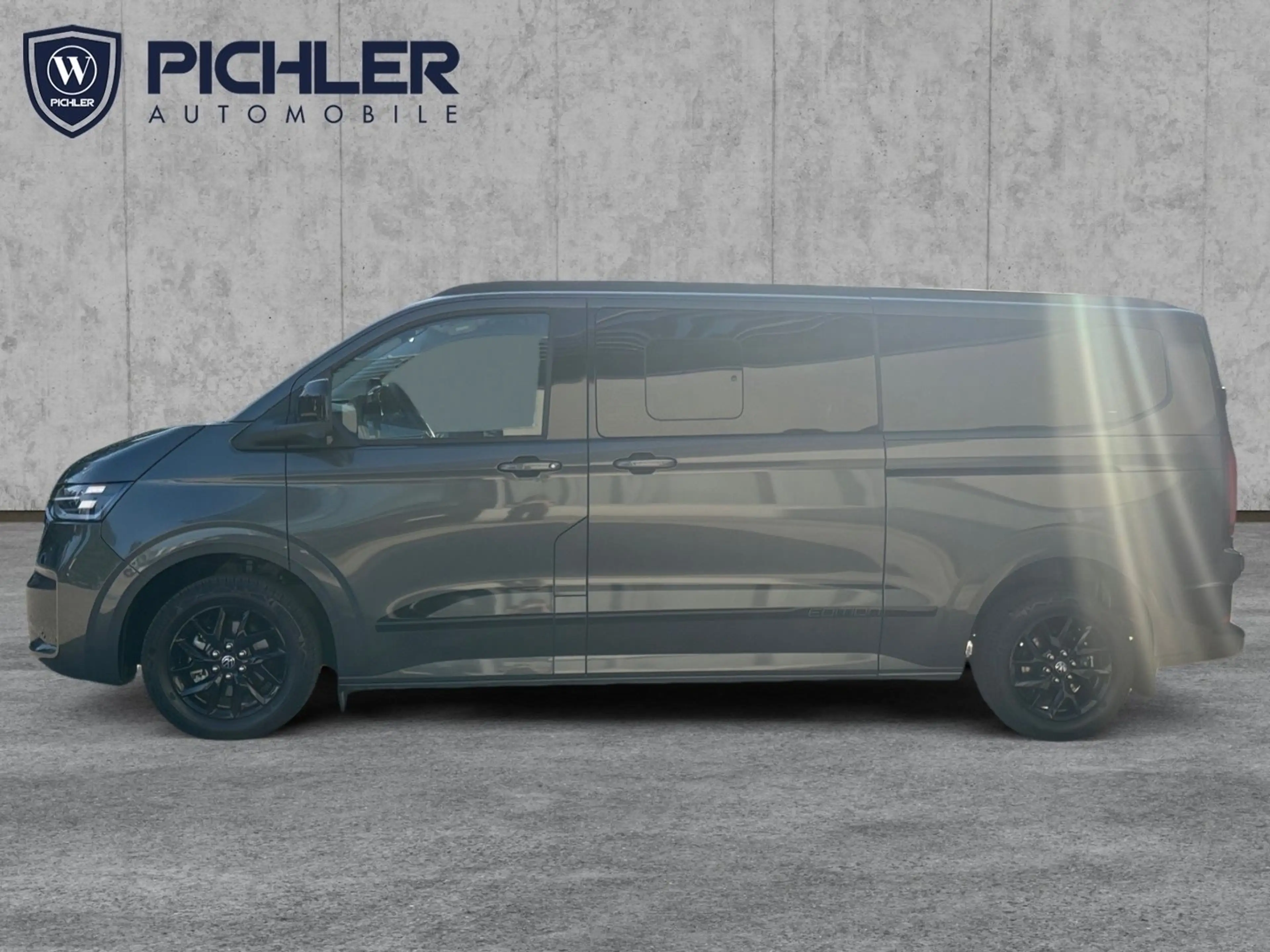 Volkswagen T7 Caravelle VW T7 Caravelle Edition LR eHybrid 171 kW — photo 3
