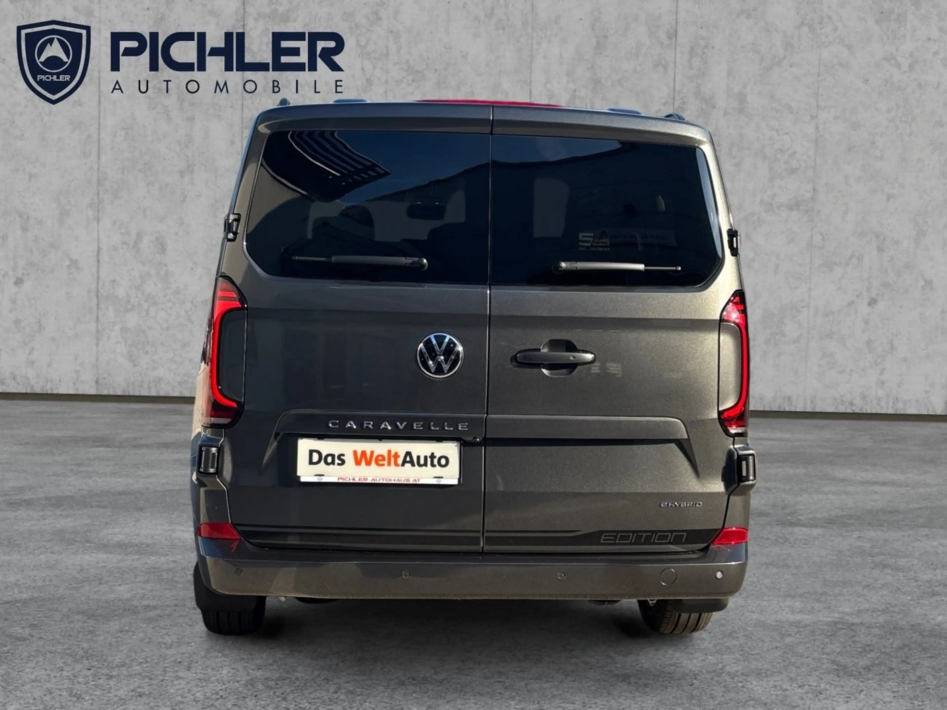 Volkswagen T7 Caravelle VW T7 Caravelle Edition LR eHybrid 171 kW — photo 4