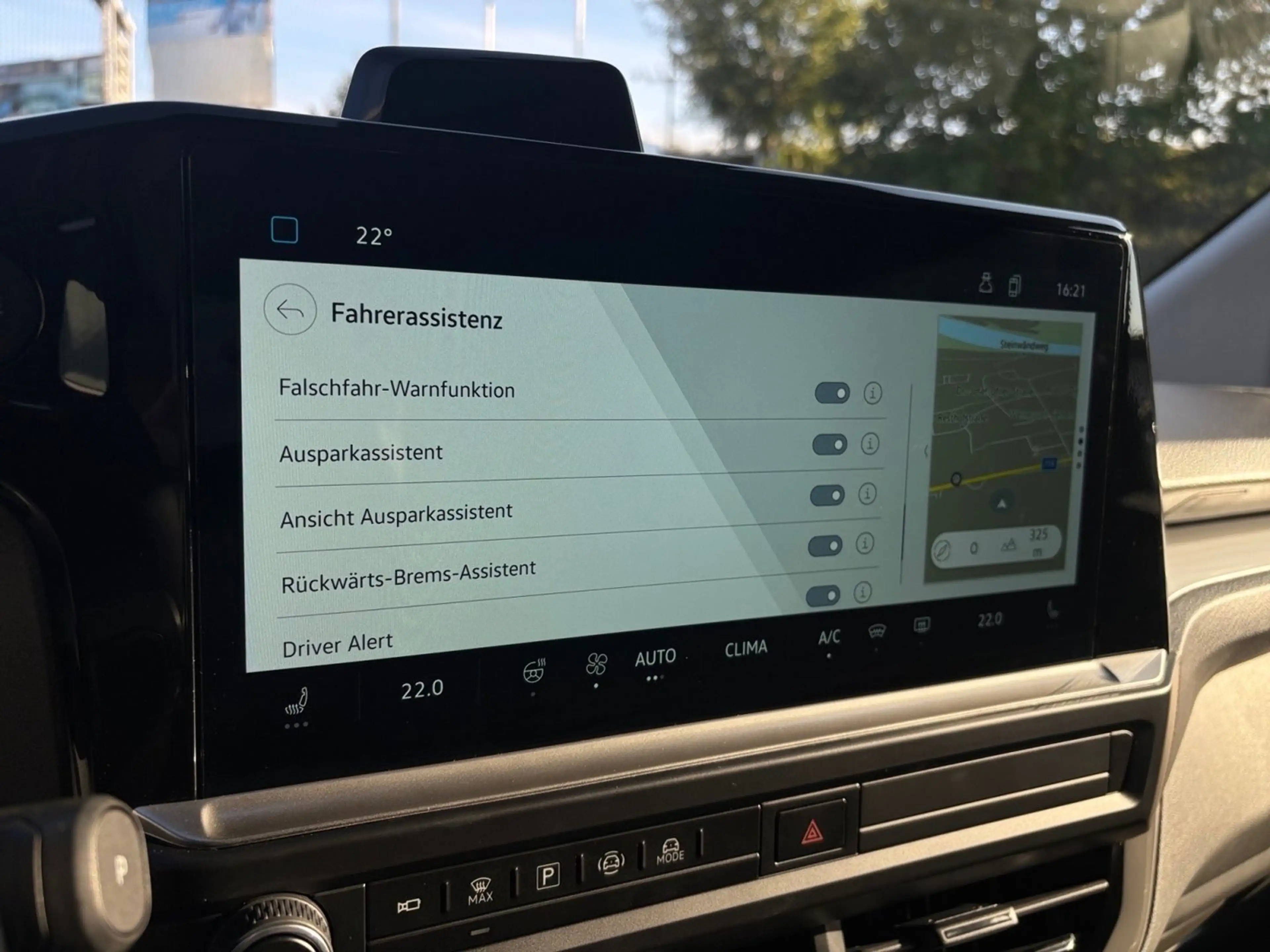 Volkswagen T7 Caravelle VW T7 Caravelle Edition LR eHybrid 171 kW — photo 15