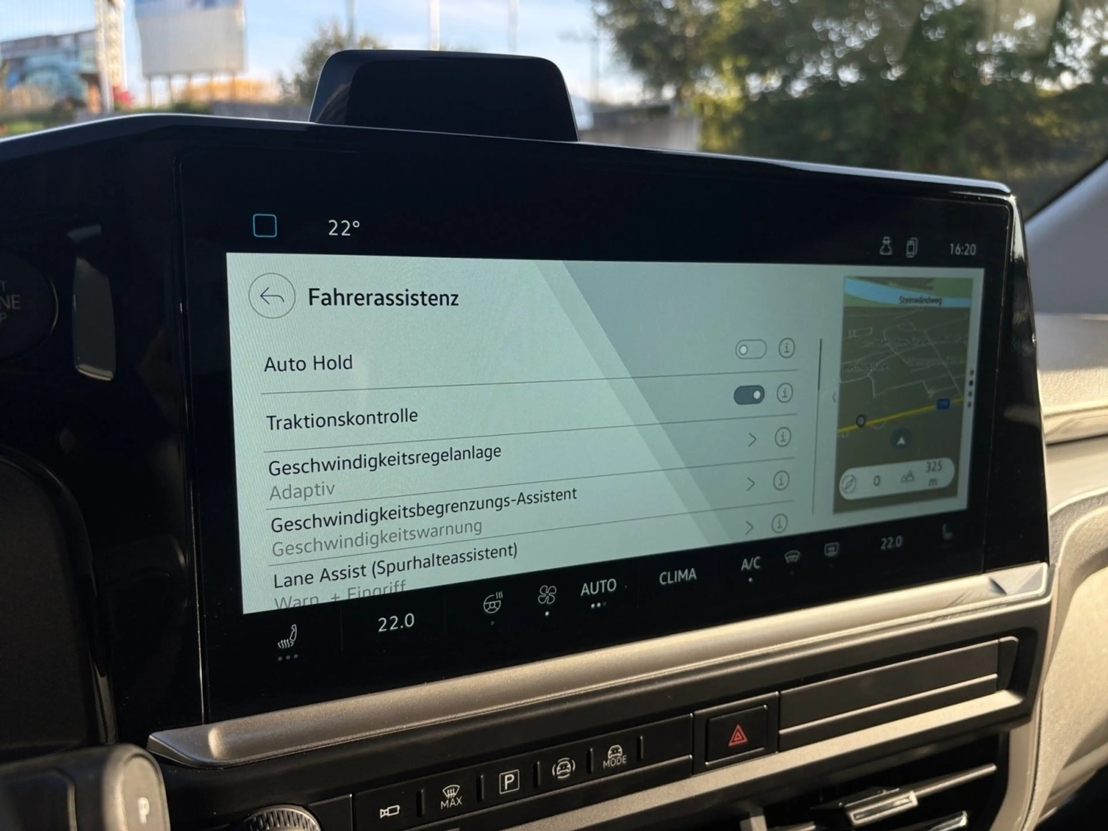 Volkswagen T7 Caravelle VW T7 Caravelle Edition LR eHybrid 171 kW — photo 13