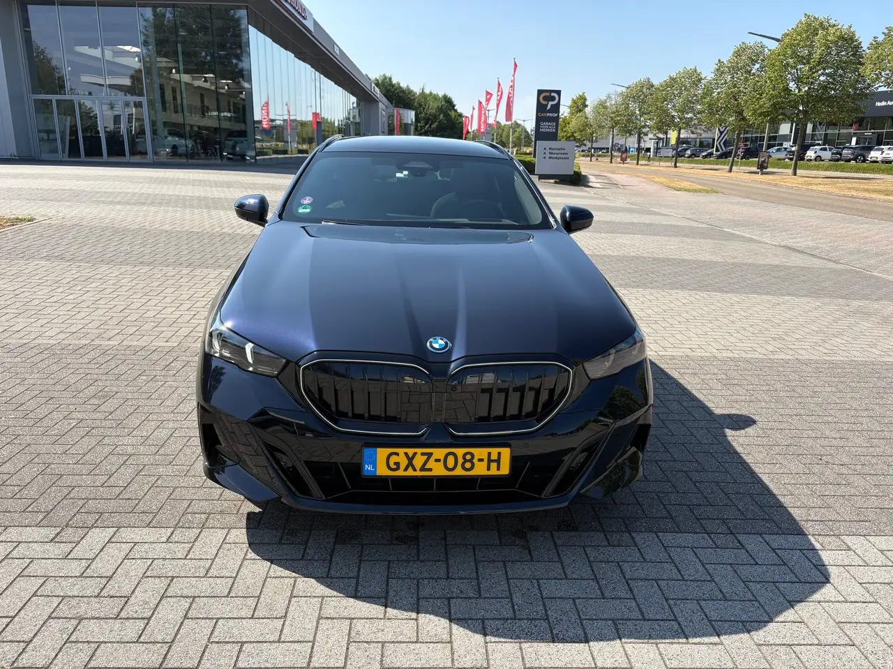 BMW 530
