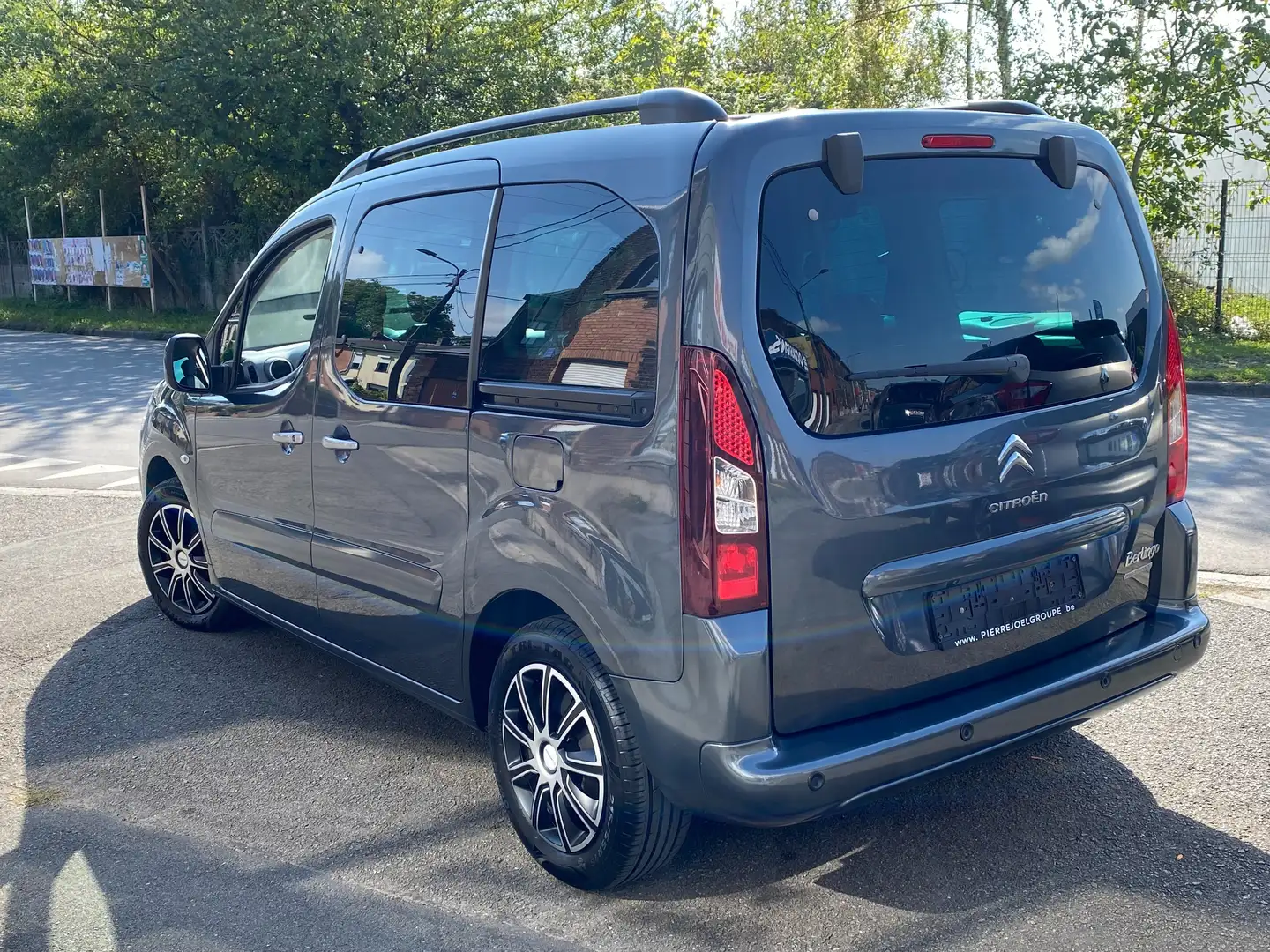 Citroen Berlingo 1.6 BlueHDi - 5 Places - euro6b - 1er Main GARANTI Schwarz - 2