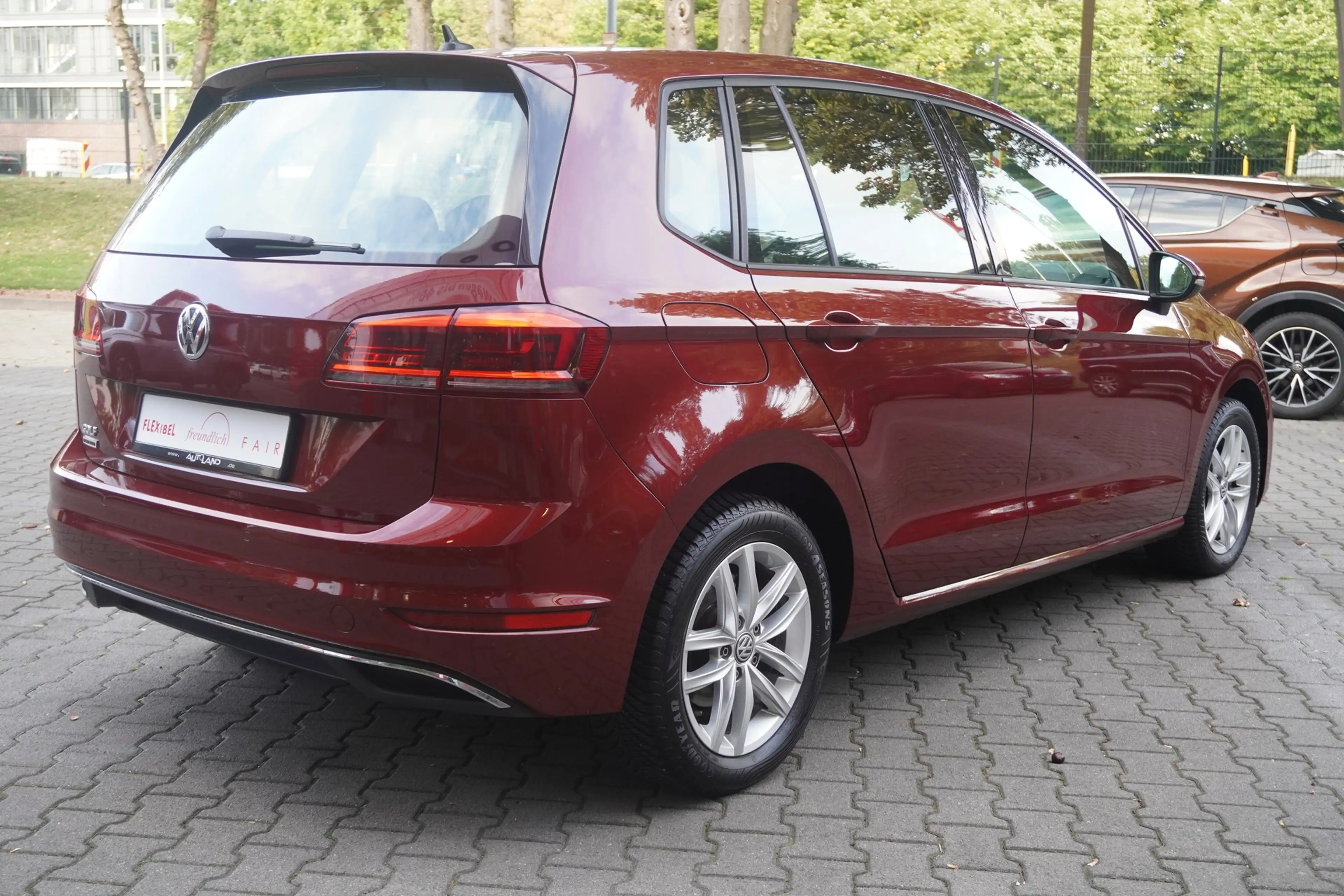 Volkswagen Golf Sportsvan VII 1.0 Comfortline ACC PDC USB — photo 6