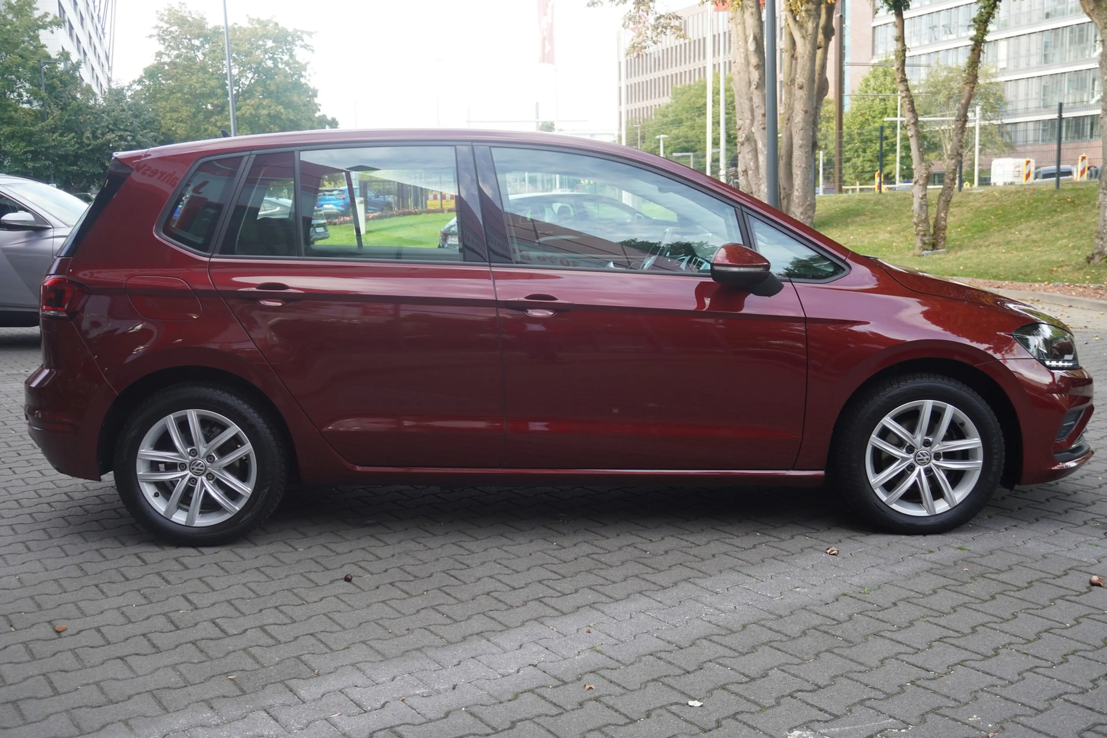 Volkswagen Golf Sportsvan VII 1.0 Comfortline ACC PDC USB — photo 5