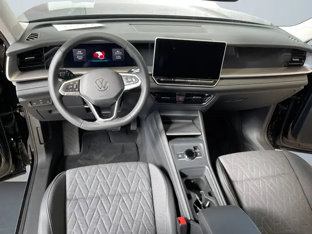 Volkswagen Tayron view 8