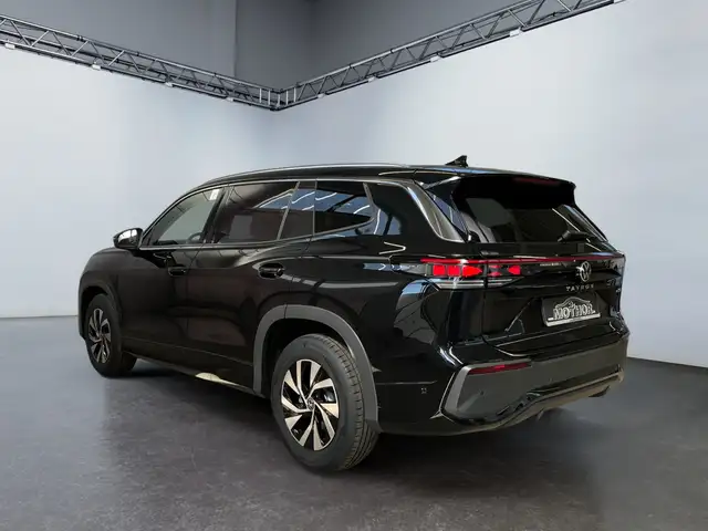 Volkswagen Tayron view 4