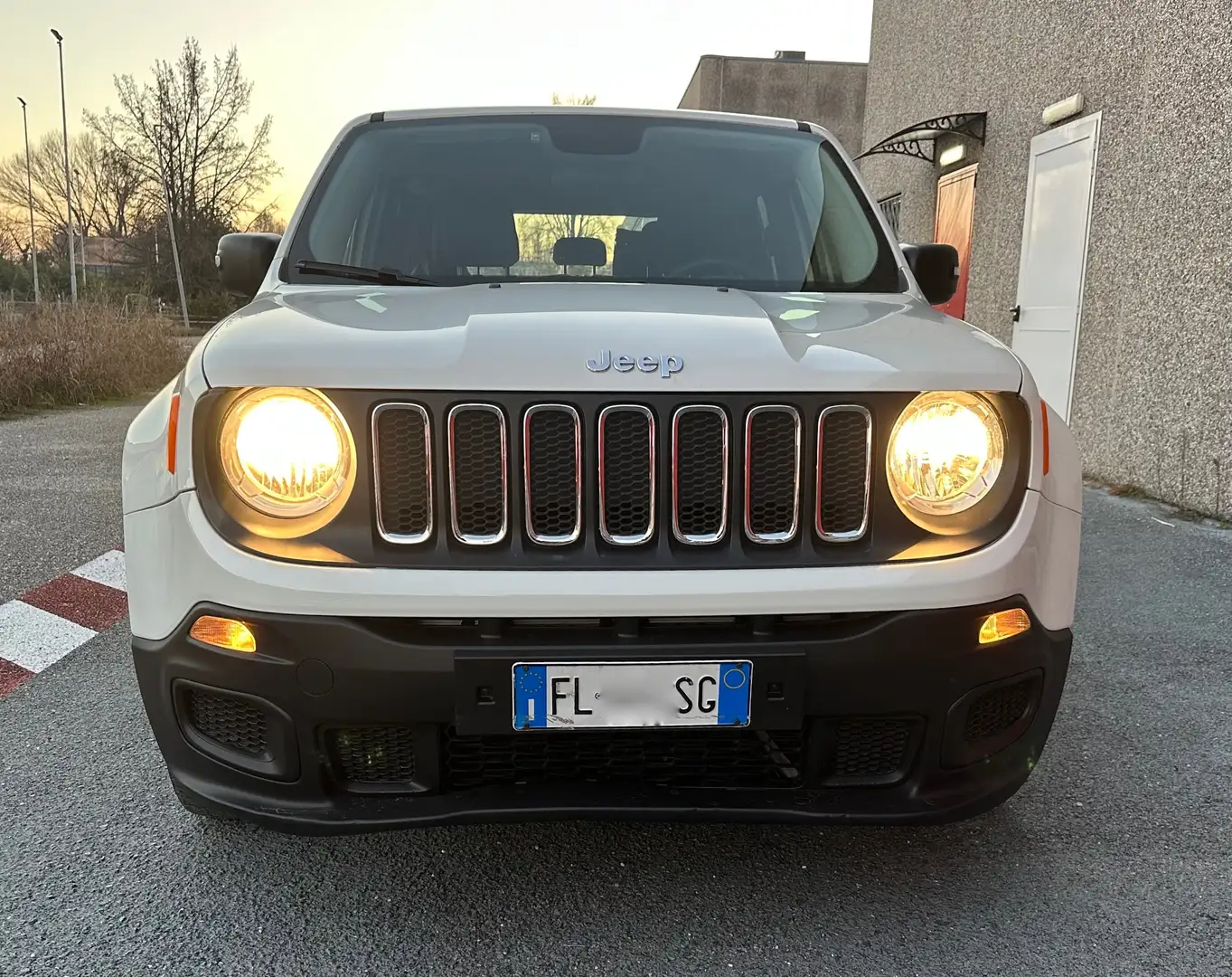 Jeep Renegade Renegade 2.0 mjt Sport 4wd 120cv Bianco - 2