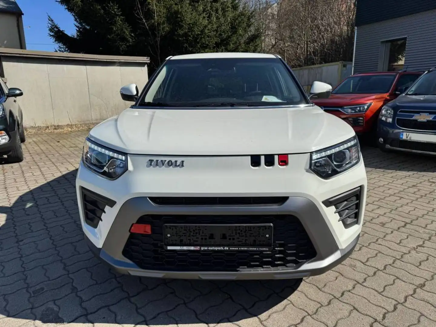 KGM Tivoli TIVOLI SPEZIAL 1.5T 136PS 6MT *LHZ,SHZ,DAB,uvm* Weiß - 2