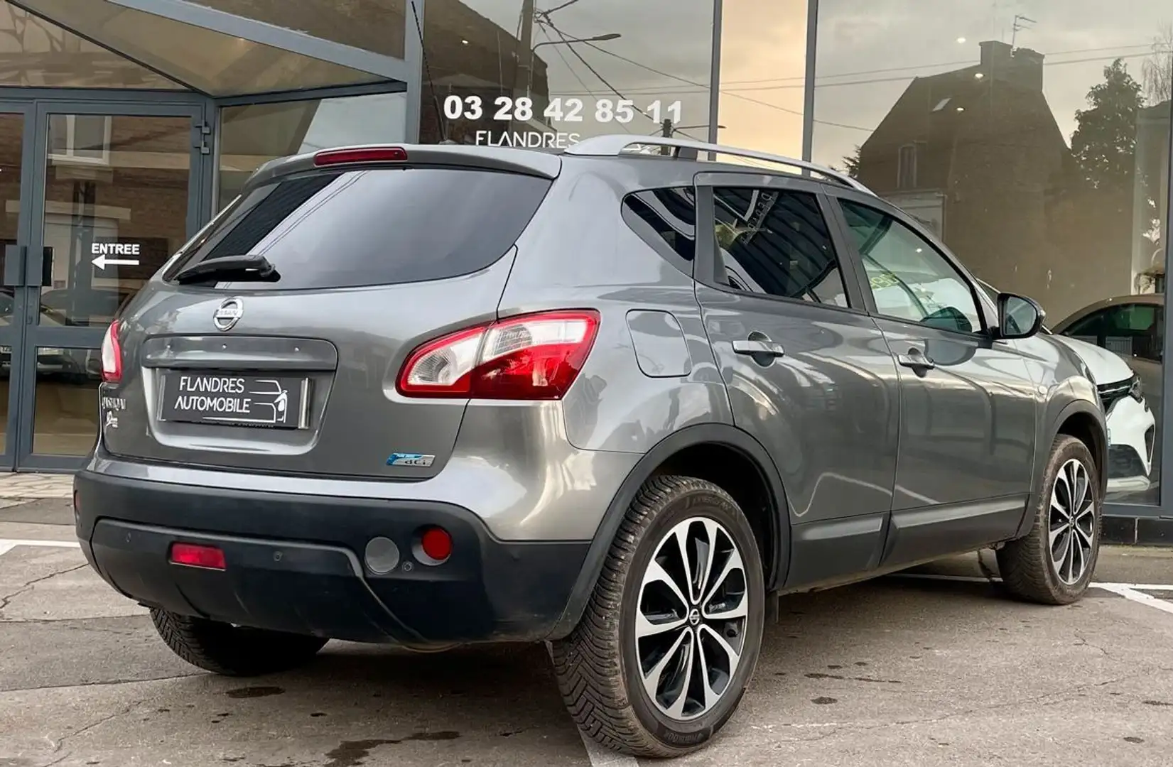 Nissan Qashqai 1.5 dCi 110ch FAP Connect Edition Gris - 2