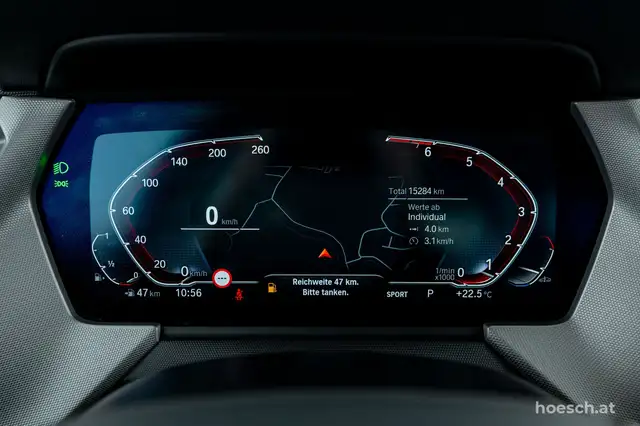 BMW 1 Series view 9