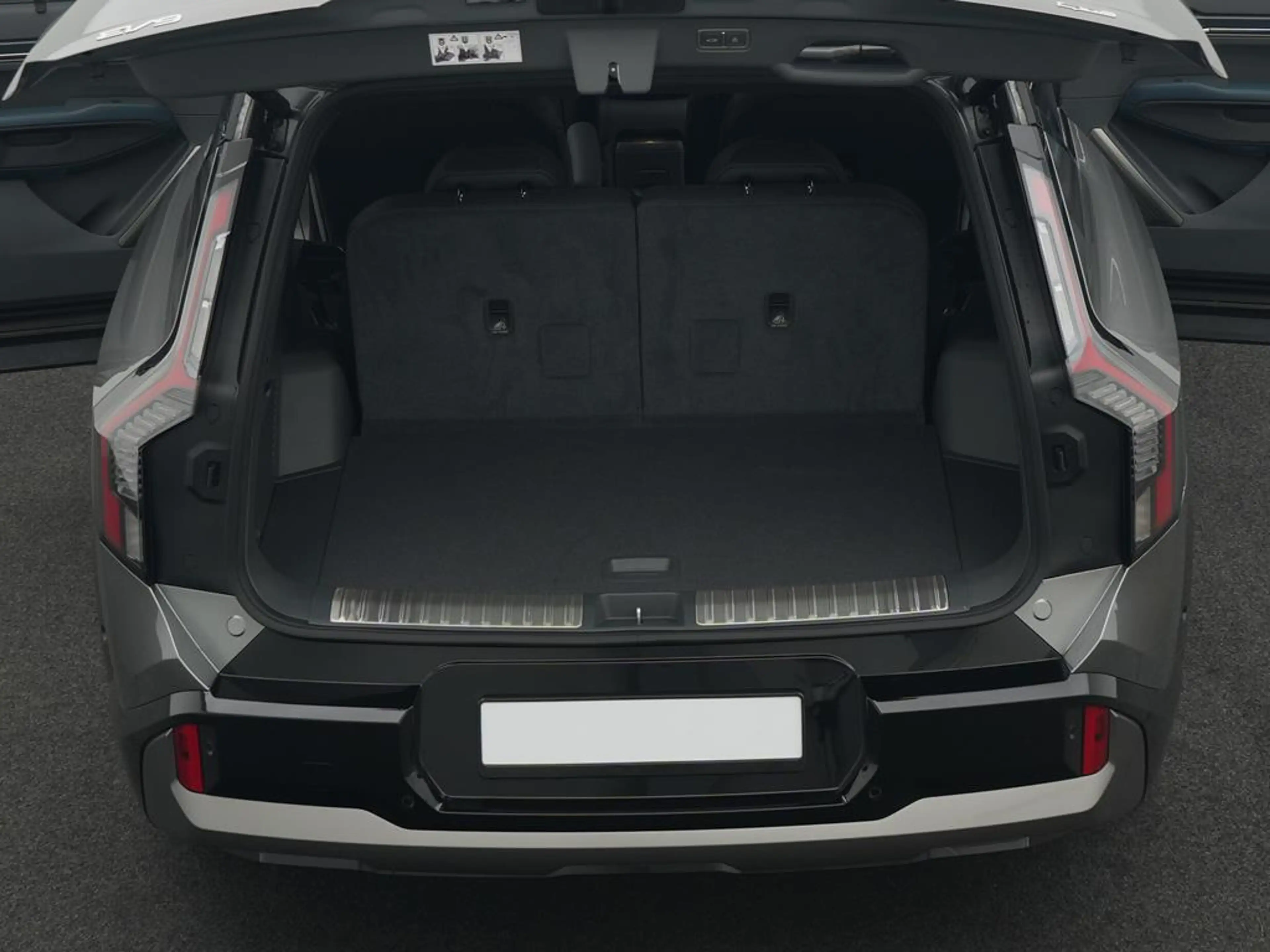Kia EV9 AWD GTL RELAX GD AHK — photo 9