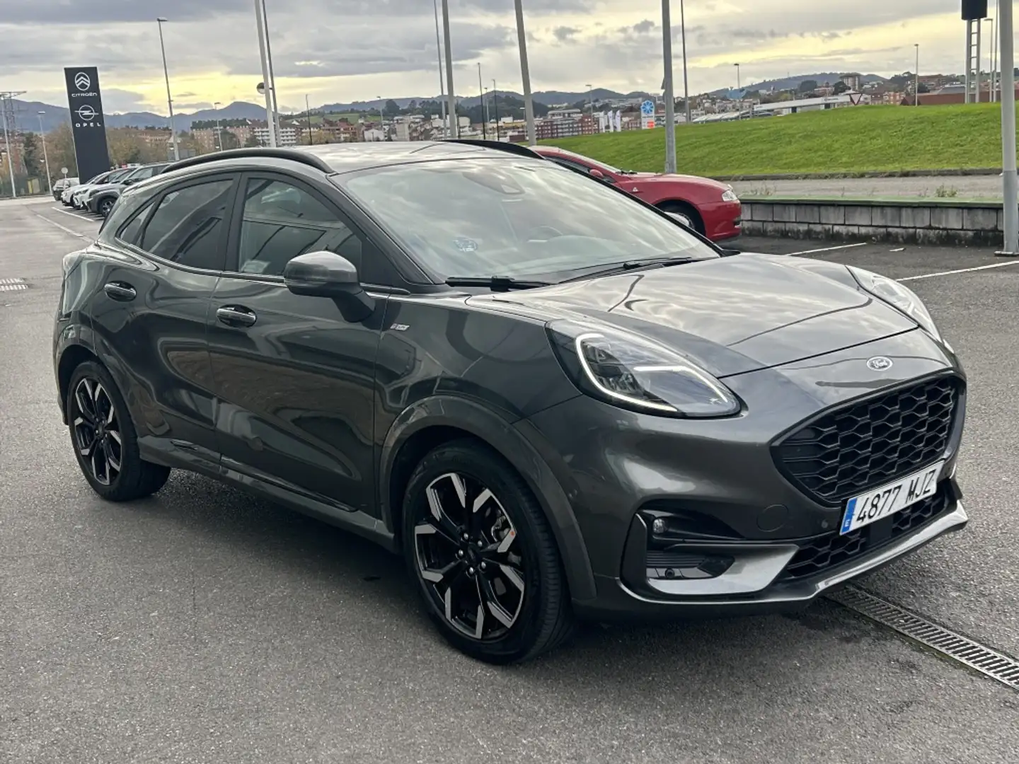 Ford Puma 1.0 EcoBoost MHEV ST-Line X Aut. 155 Gris - 2