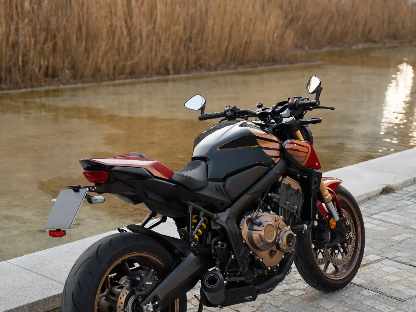 Honda CB 650 CB650R By NOISY STYLE Rouge - 2