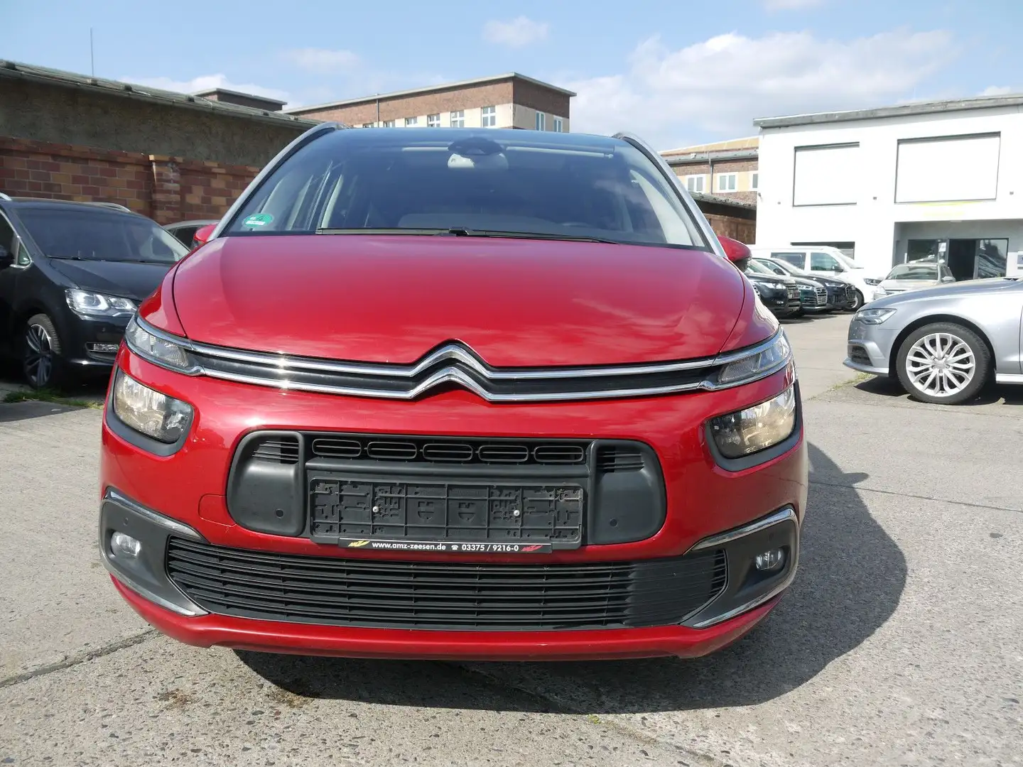 Citroen Grand C4 Picasso THP 165 Rouge - 2