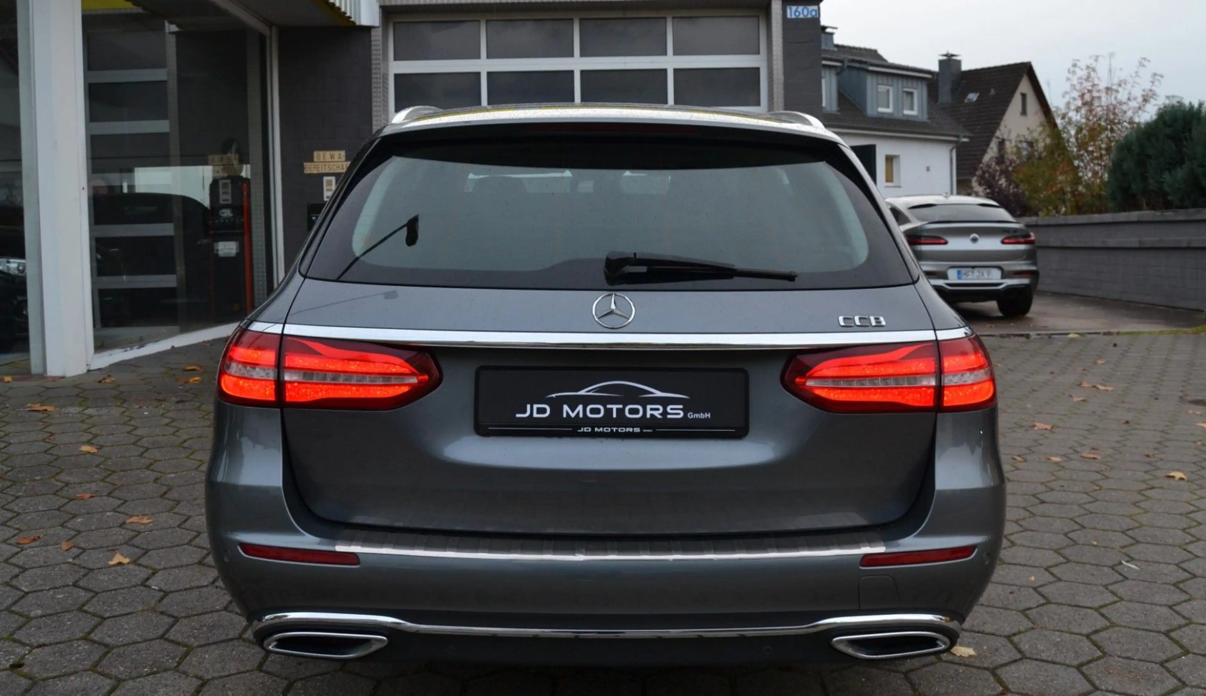 Mercedes-Benz E 220 E220d 4Matic*Kamera*AHK*Avantgarde*LED* — photo 7