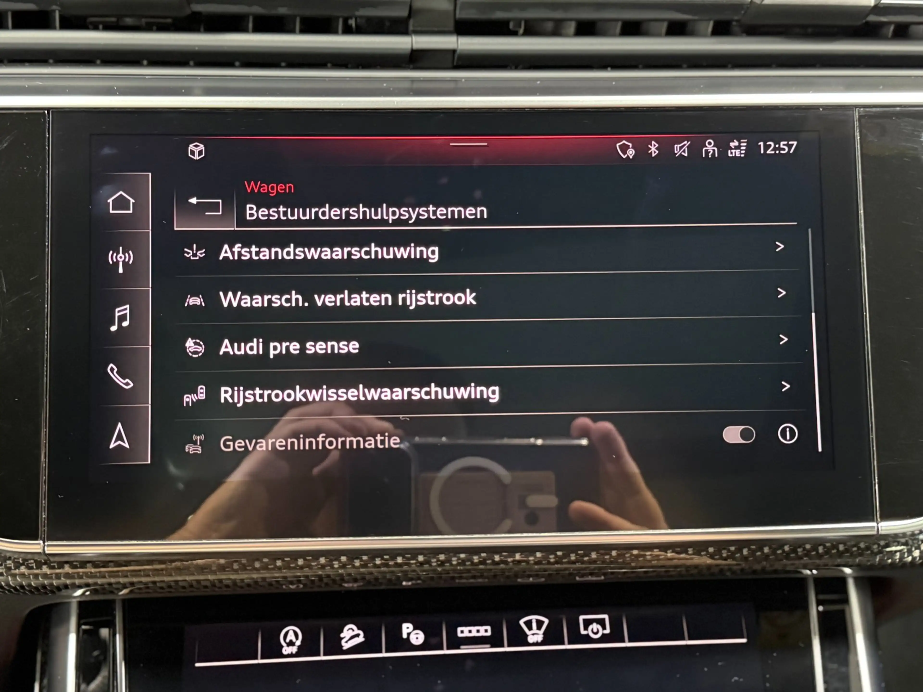 Audi Q8 55 TFSI quattro S-Line Softclose | Bang & Olufsen — photo 39