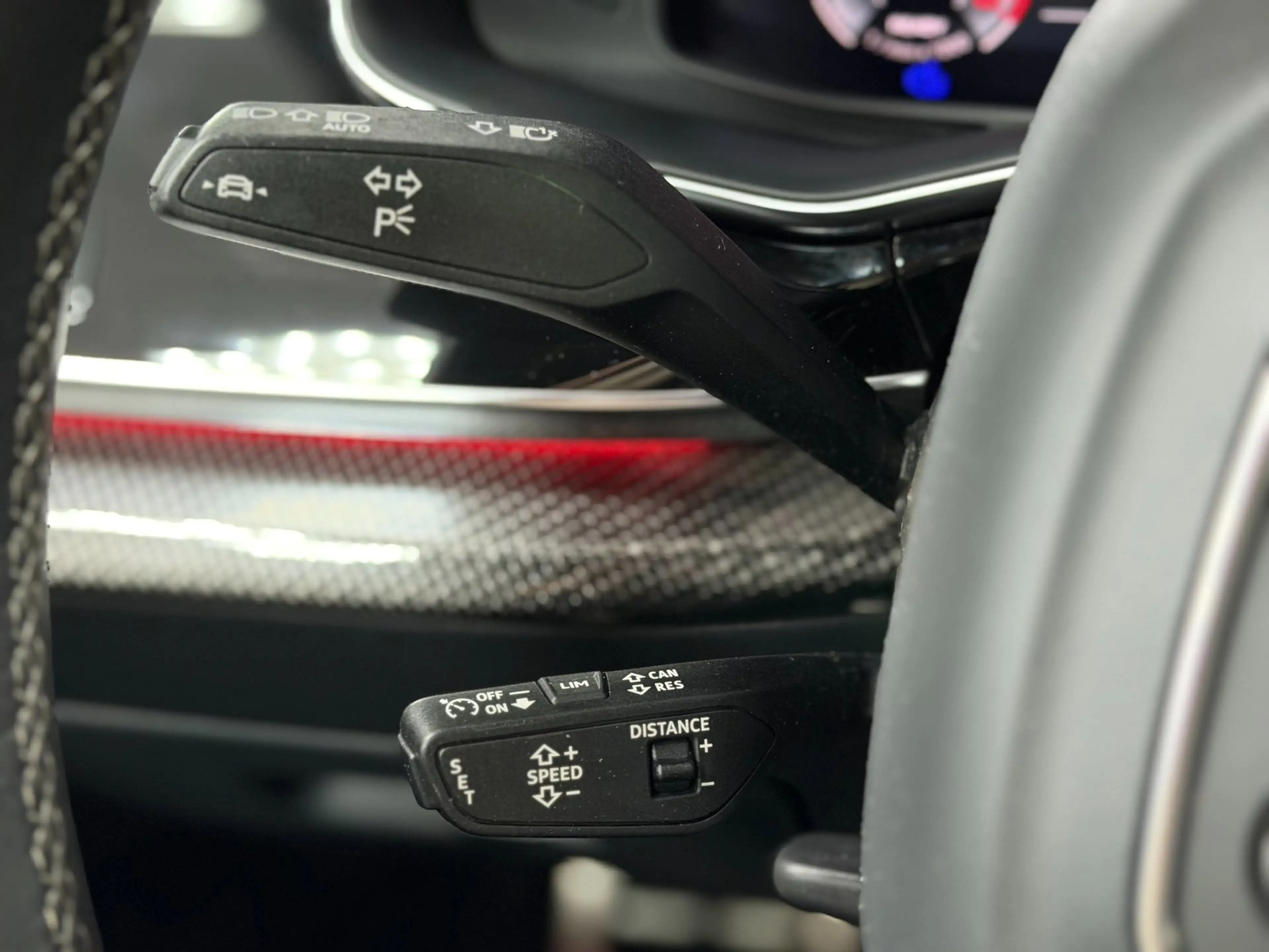 Audi Q8 55 TFSI quattro S-Line Softclose | Bang & Olufsen — photo 27