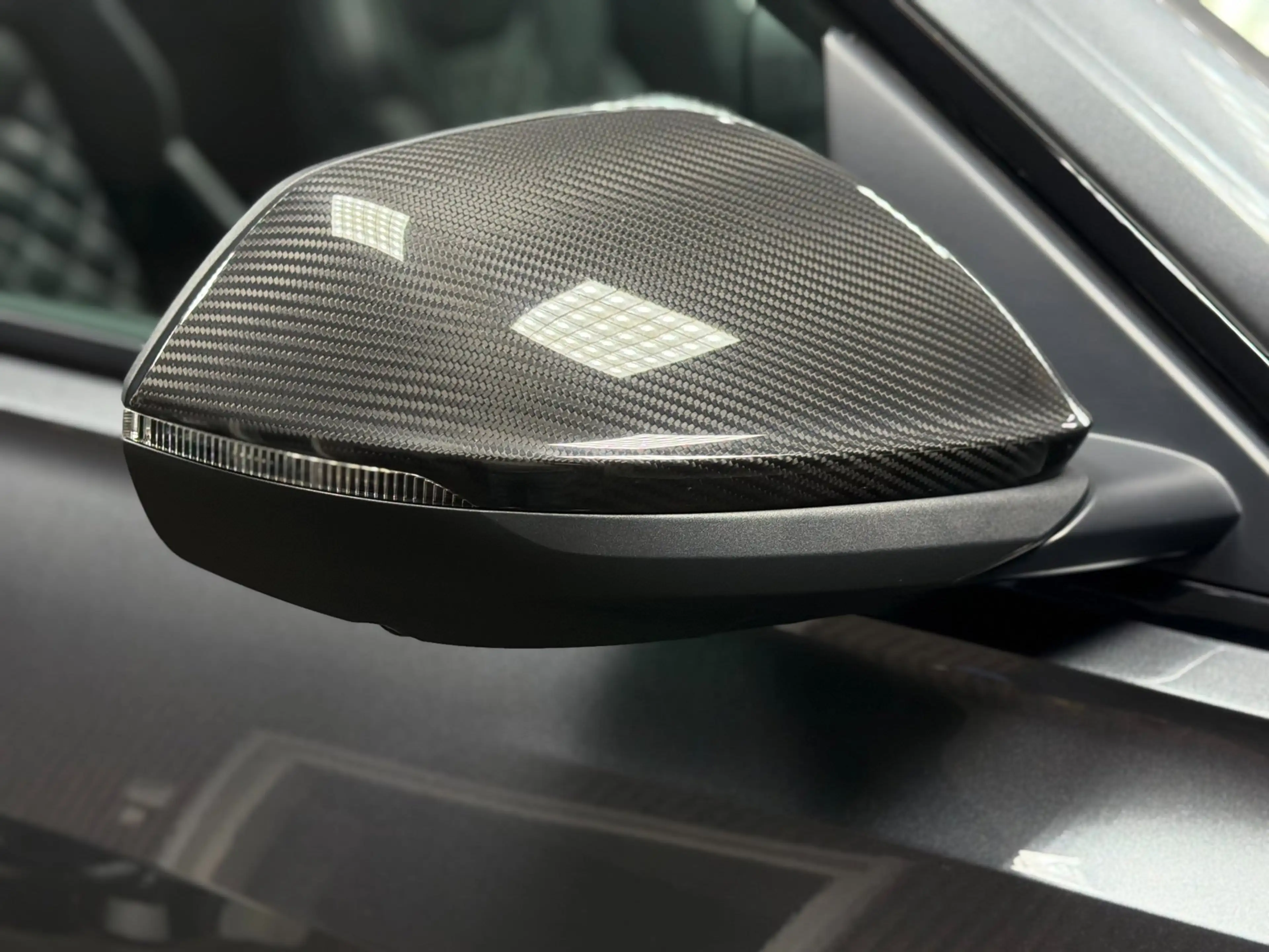 Audi Q8 55 TFSI quattro S-Line Softclose | Bang & Olufsen — photo 47
