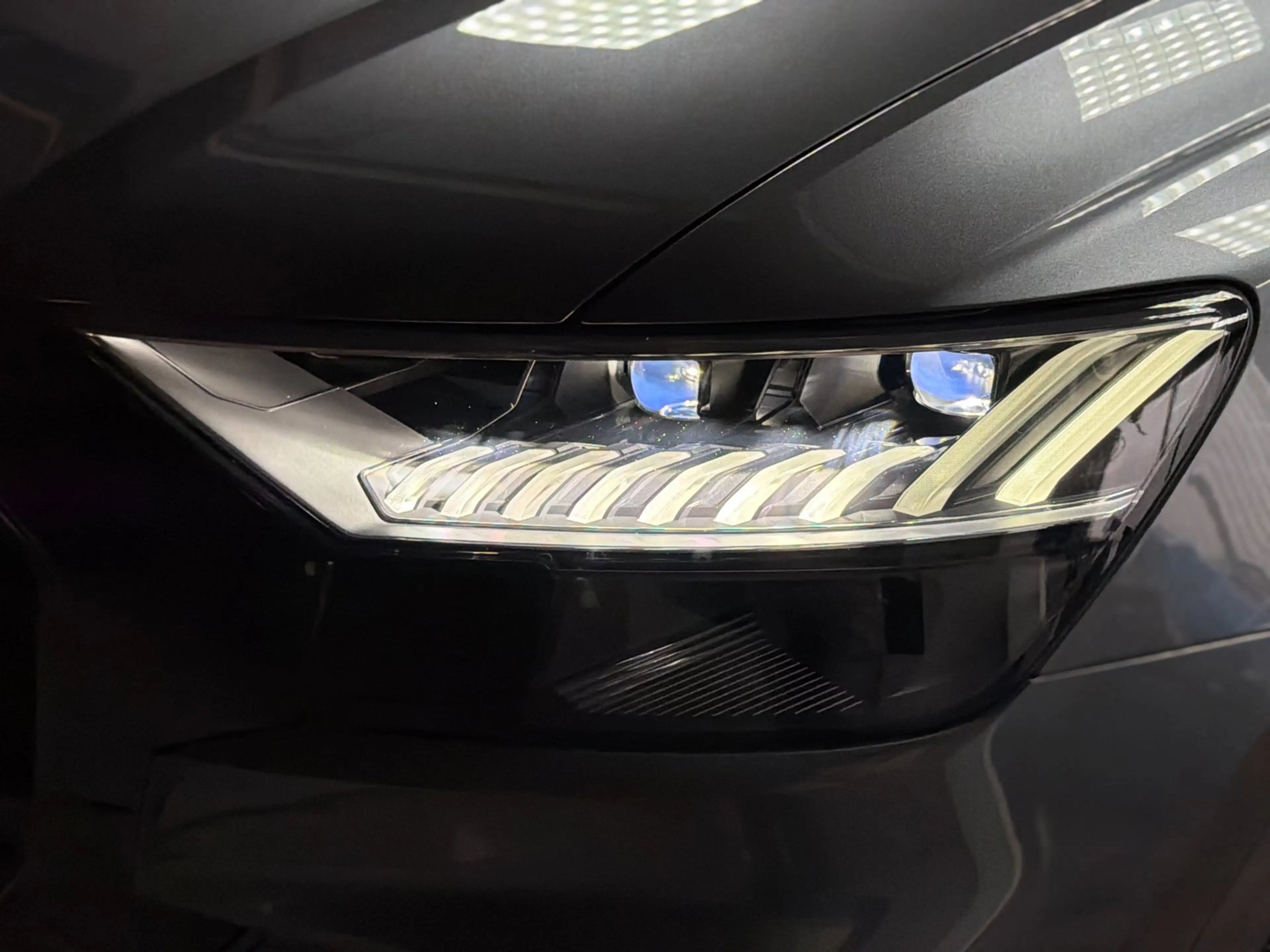 Audi Q8 55 TFSI quattro S-Line Softclose | Bang & Olufsen — photo 14
