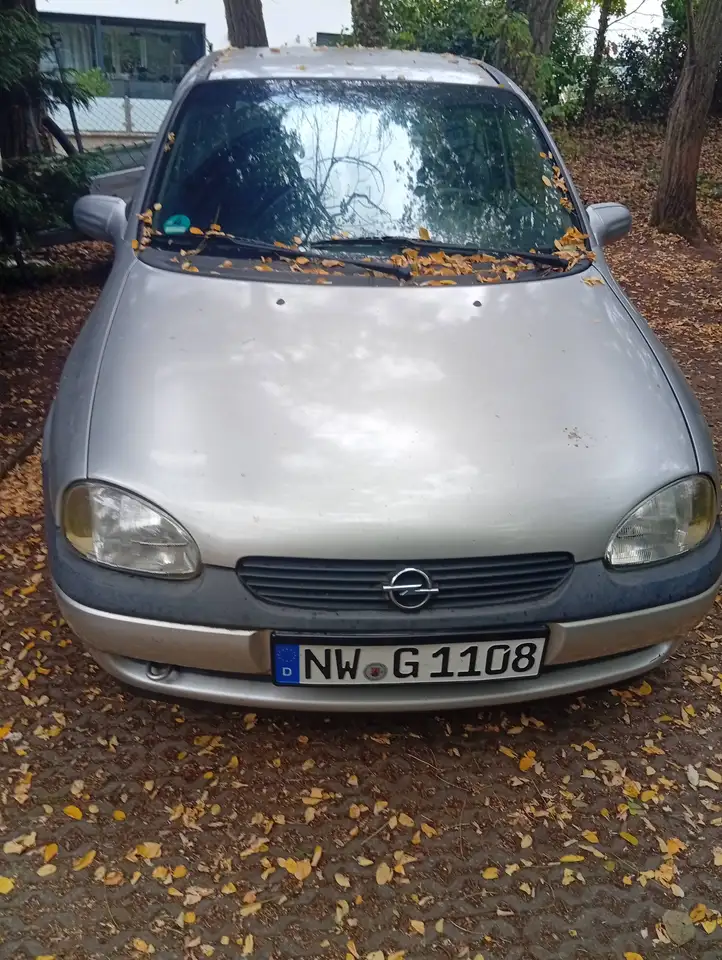 Opel Corsa 16V Edition 2000, foto 4