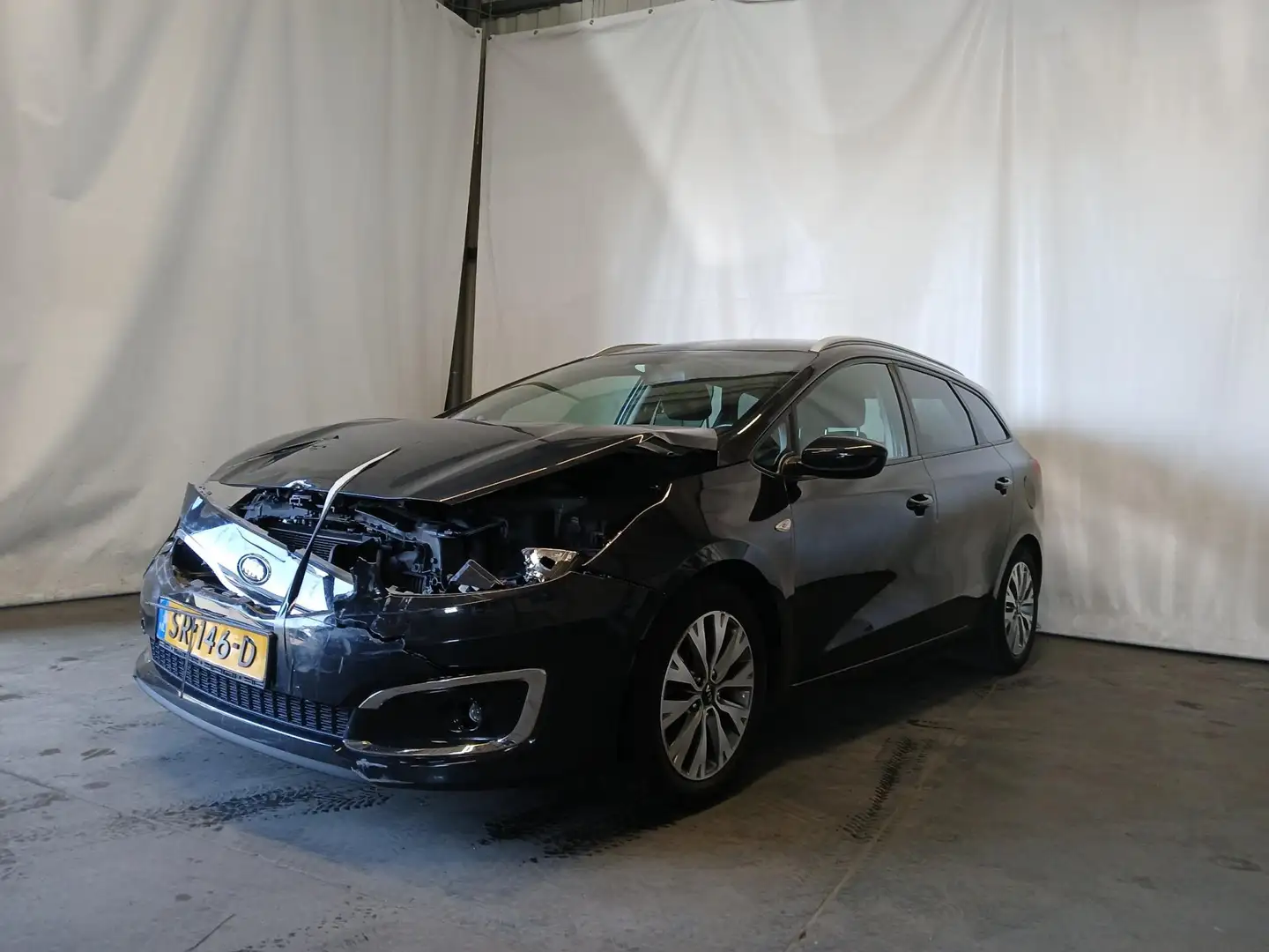 Kia Ceed SW / cee'd SW Sportswagon 1.0 T-GDi Design Edition SCHADEAUTO!! Zwart - 2
