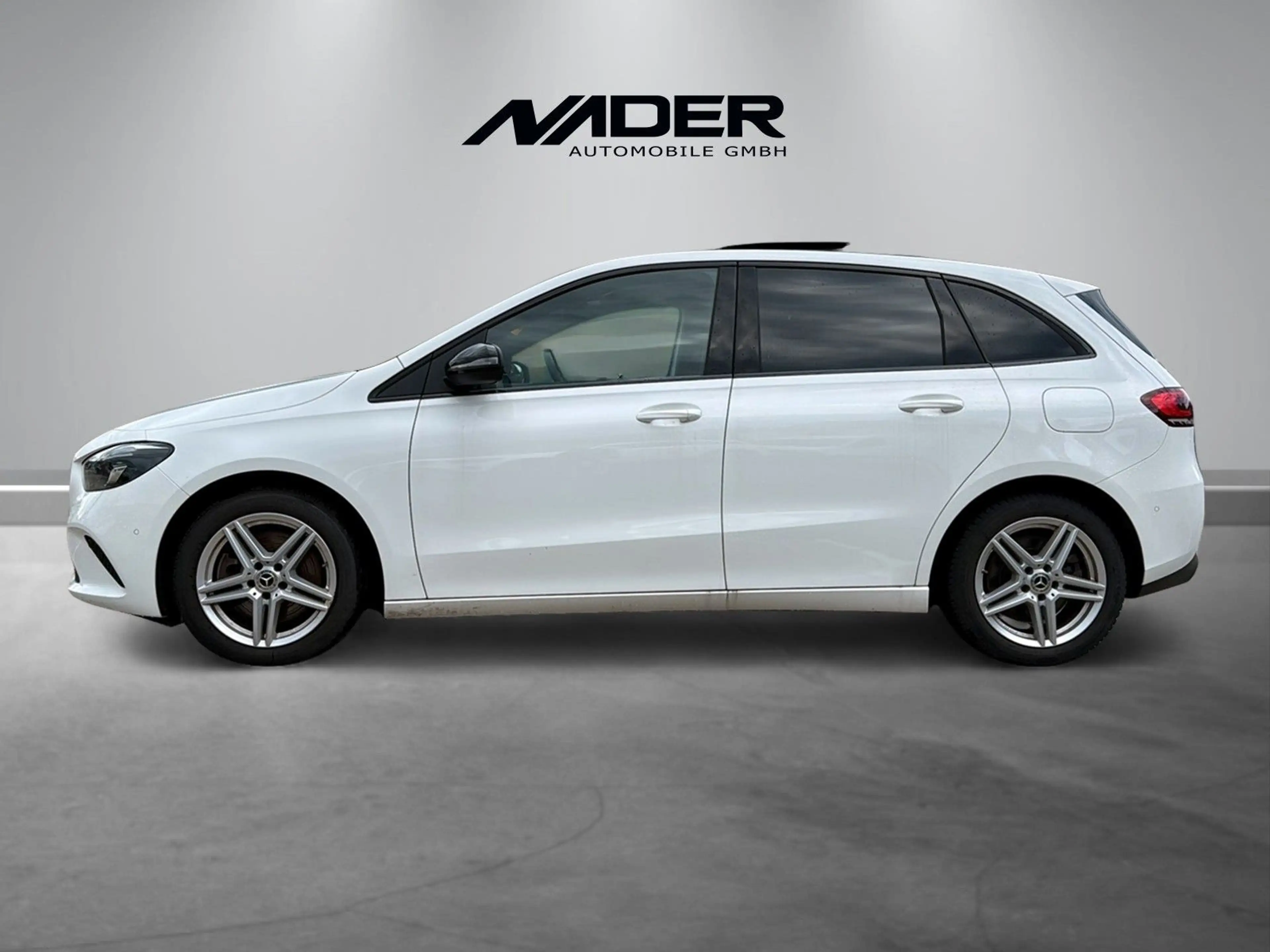 Mercedes-Benz B 250 e | Pano | Navi | LED | AHK | Kam — photo 2