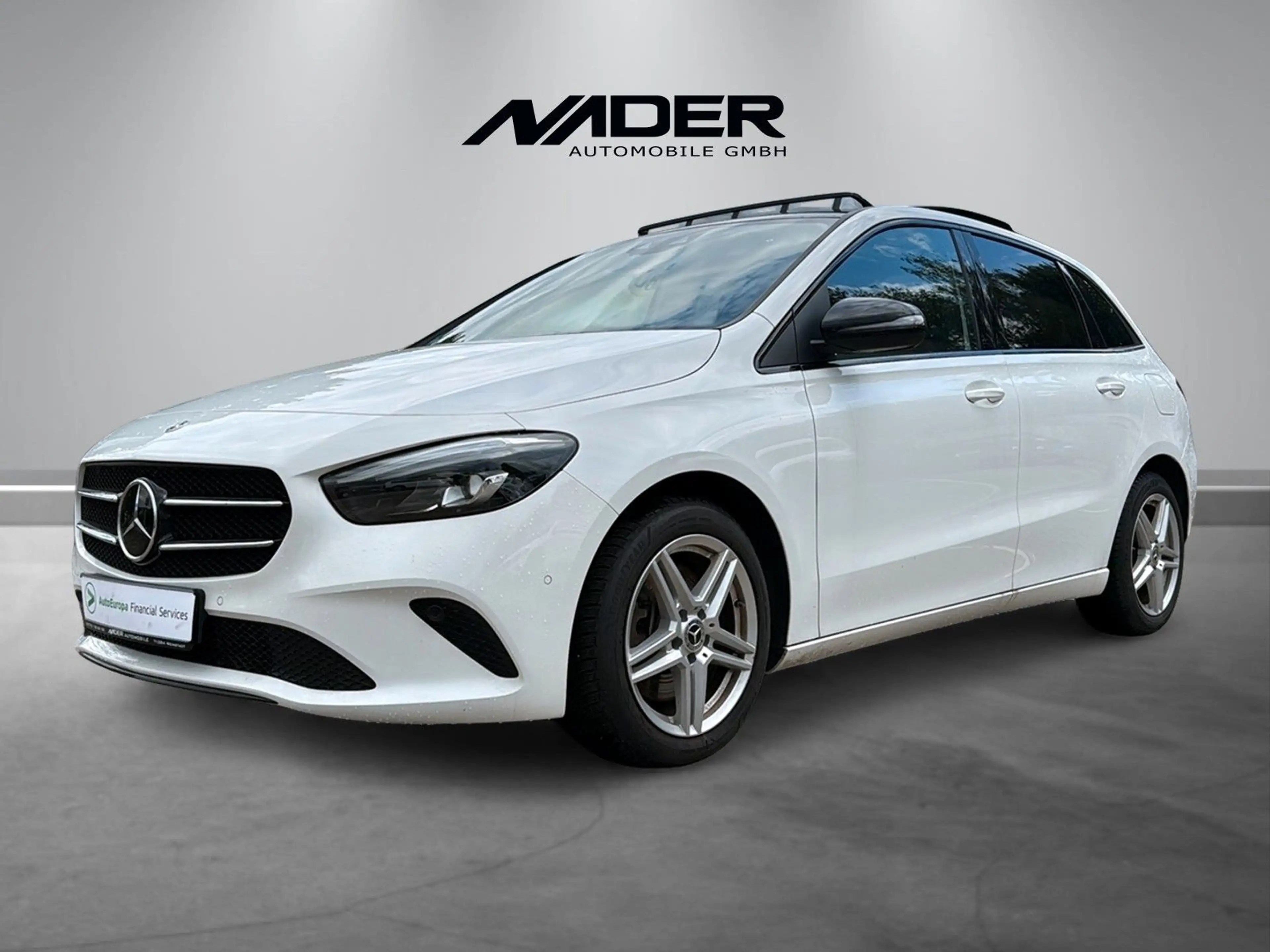 Mercedes-Benz B 250 e | Pano | Navi | LED | AHK | Kam