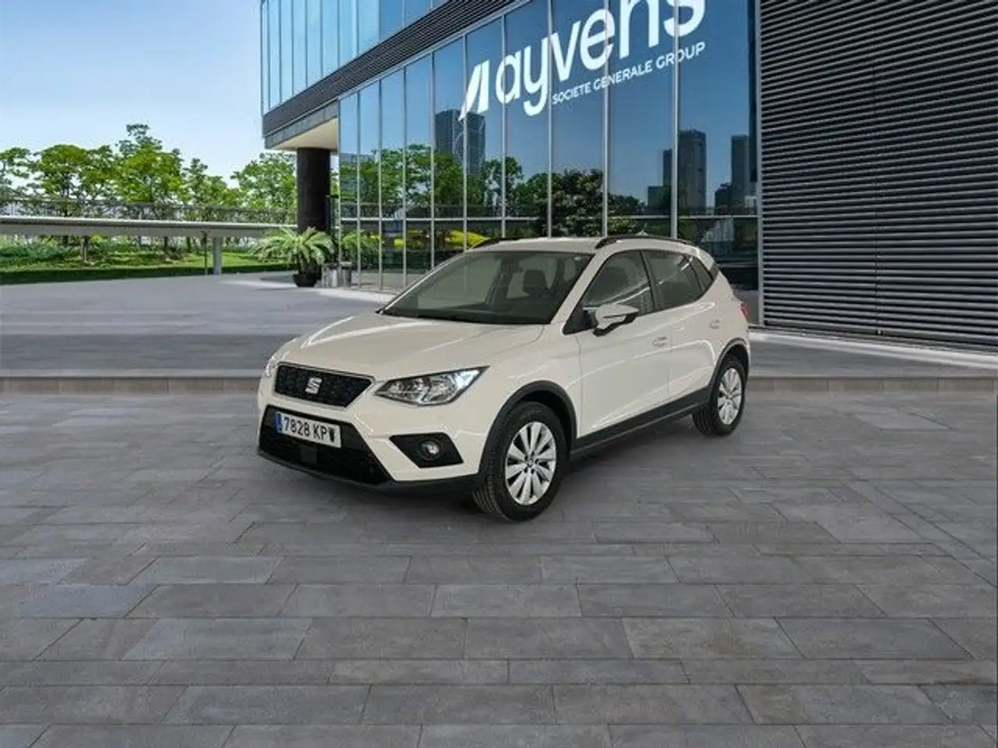 SEAT Arona 1.6TDI CR S&S Style 95 Weiß - 1