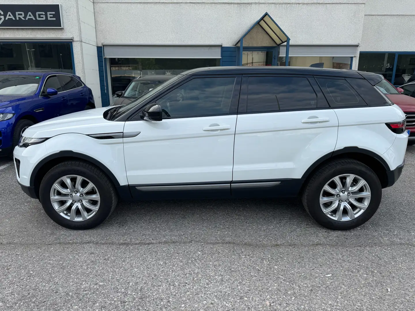Land Rover Range Rover Evoque 5p 2.0 ed4 Pure Business edition Premium 150cv Fehér - 2
