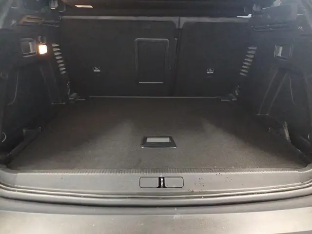Peugeot 3008 view 9