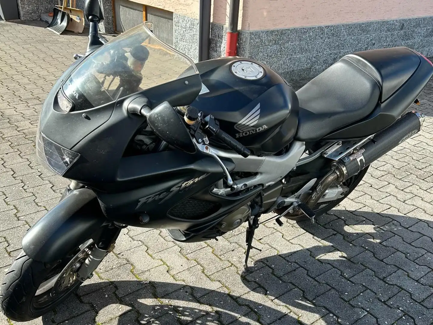 Honda VTR 1000 Firestorm Black - 1