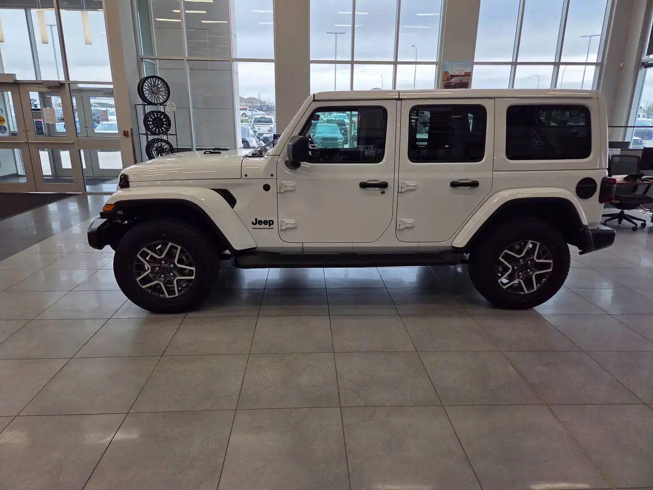 Jeep Wrangler снимка Jeep Wrangler