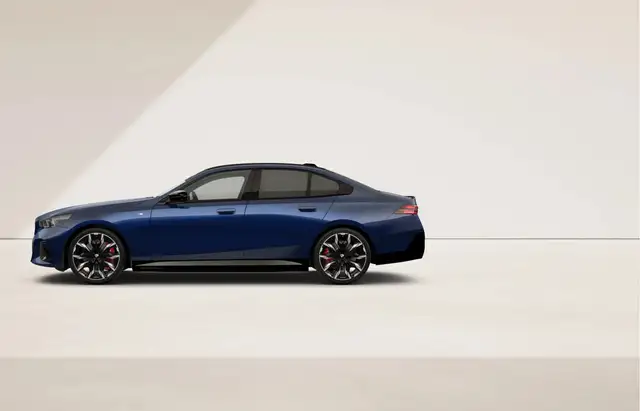 BMW I5 view 11