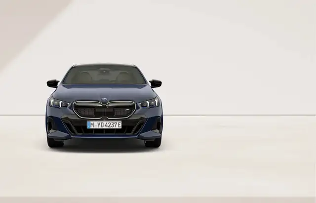 BMW I5 view 5