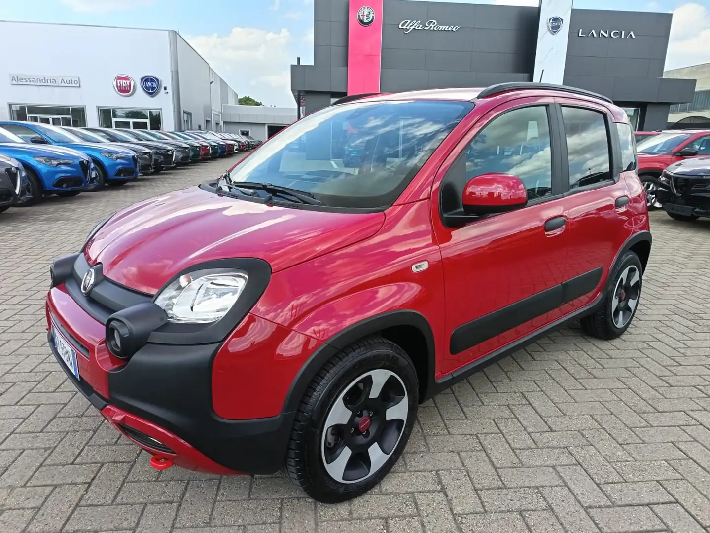 Fiat Panda Panda Cross 1.0 FireFly S&S Hybrid Rot - 1