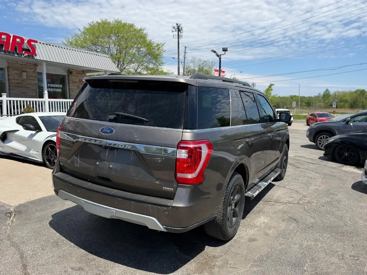 Ford Expedition снимка Ford Expedition