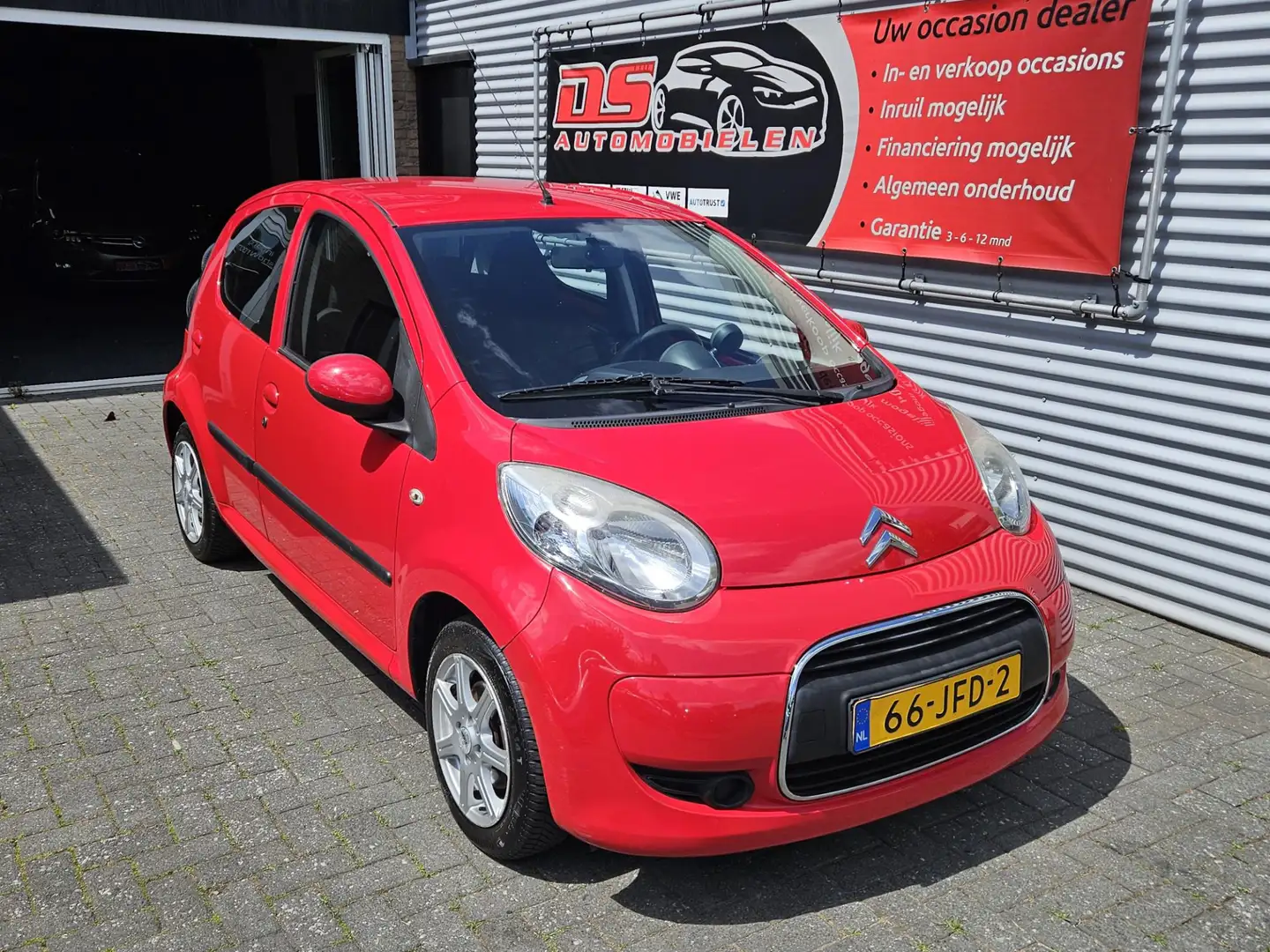 Citroen C1 1.0-12V Ambiance Rojo - 2