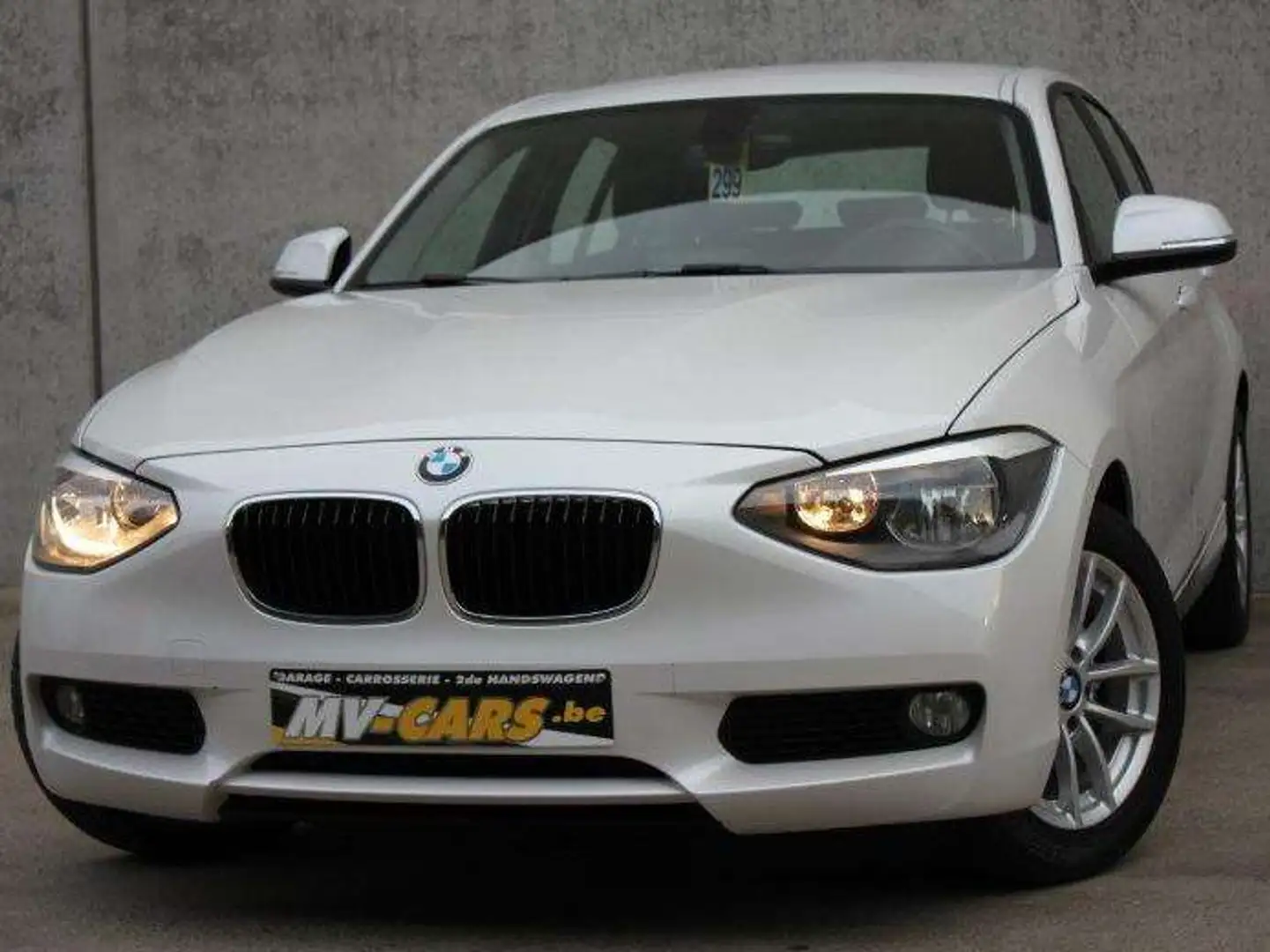 BMW 116 BMW 116i/ cruise control/scherm Blanc - 1