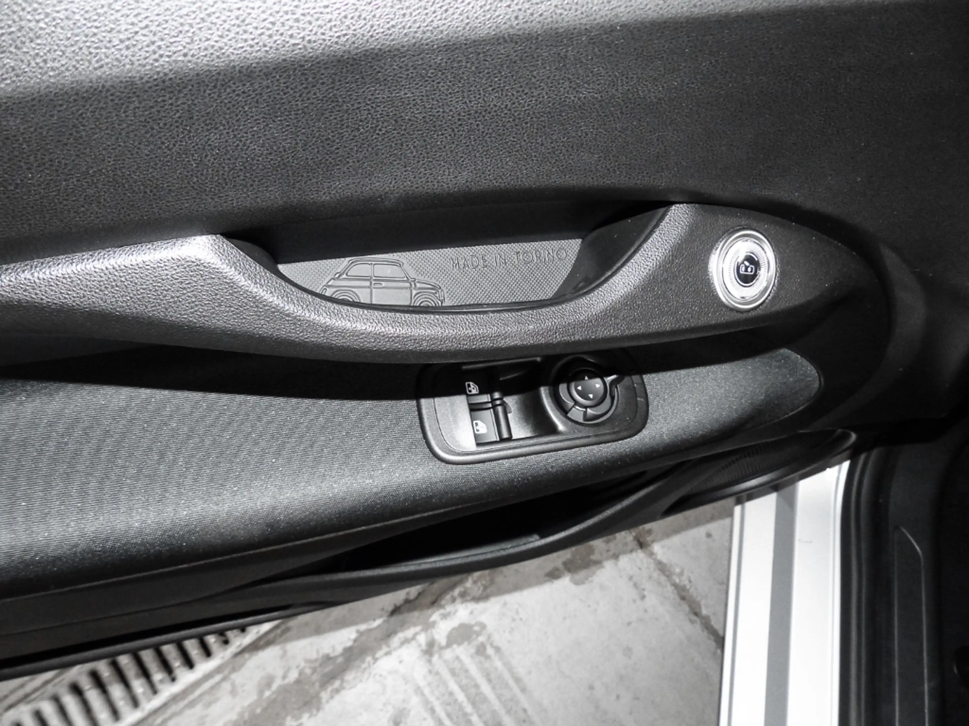 Fiat 500C Hybrid Dolcevita LED Apple CarPlay Klimaaut: DAB S — photo 13