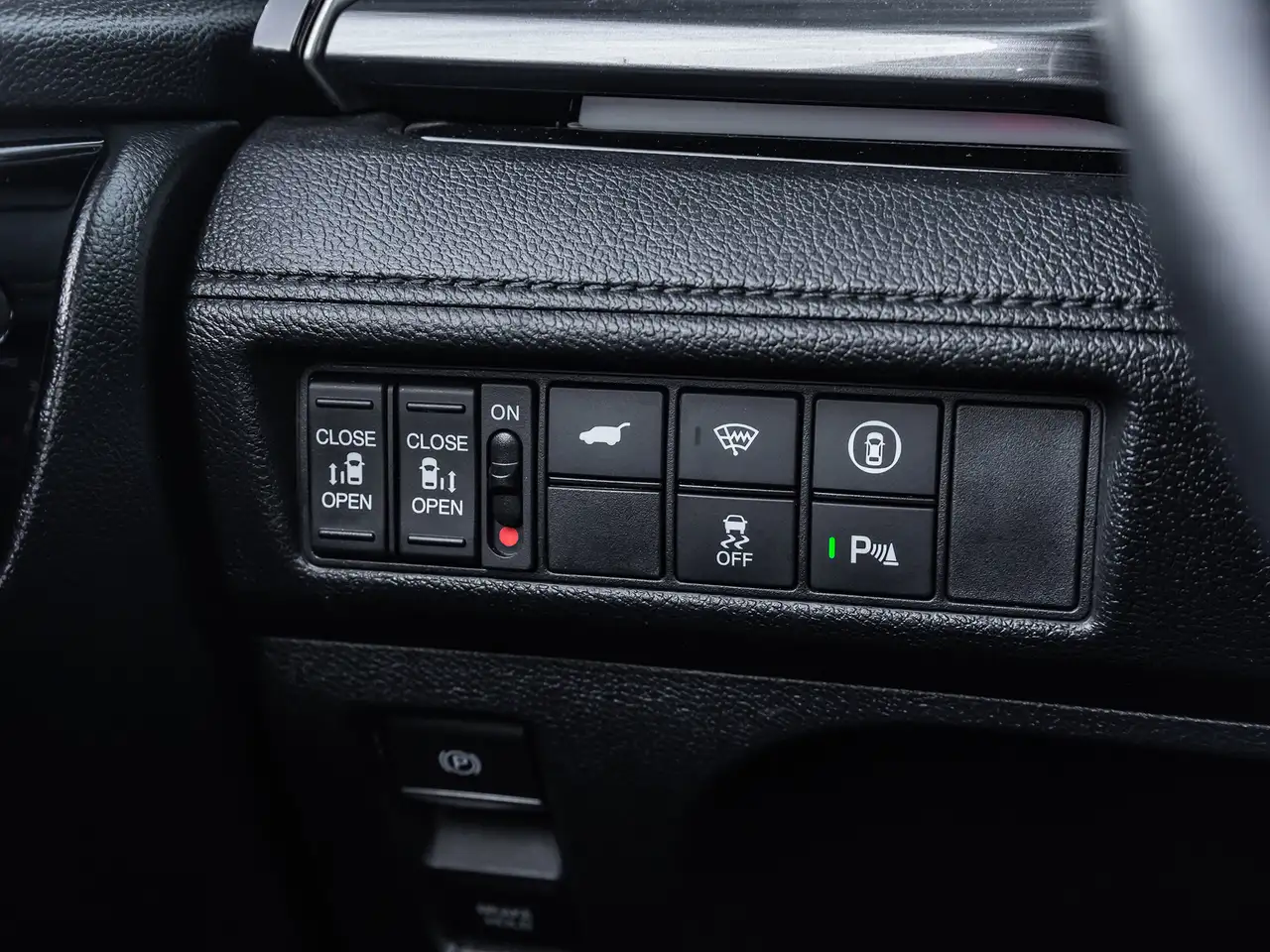 Honda Odyssey снимка Honda Odyssey