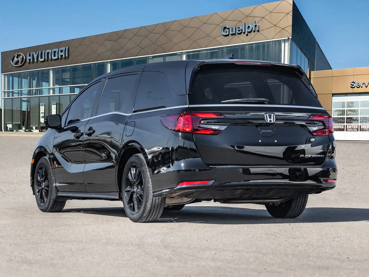 Honda Odyssey снимка Honda Odyssey