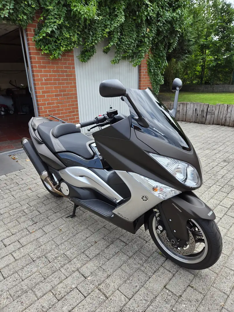 Yamaha TMAX 500 Spécial édition Gris - 2