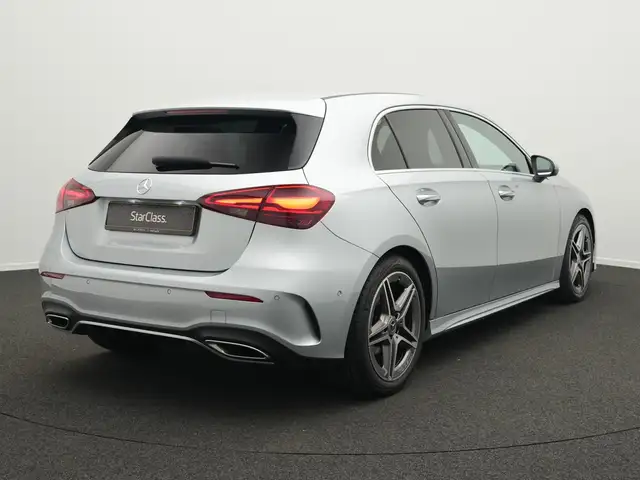 Mercedes-Benz A Class view 3